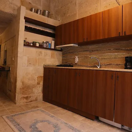 Adelya Cave Apartman *